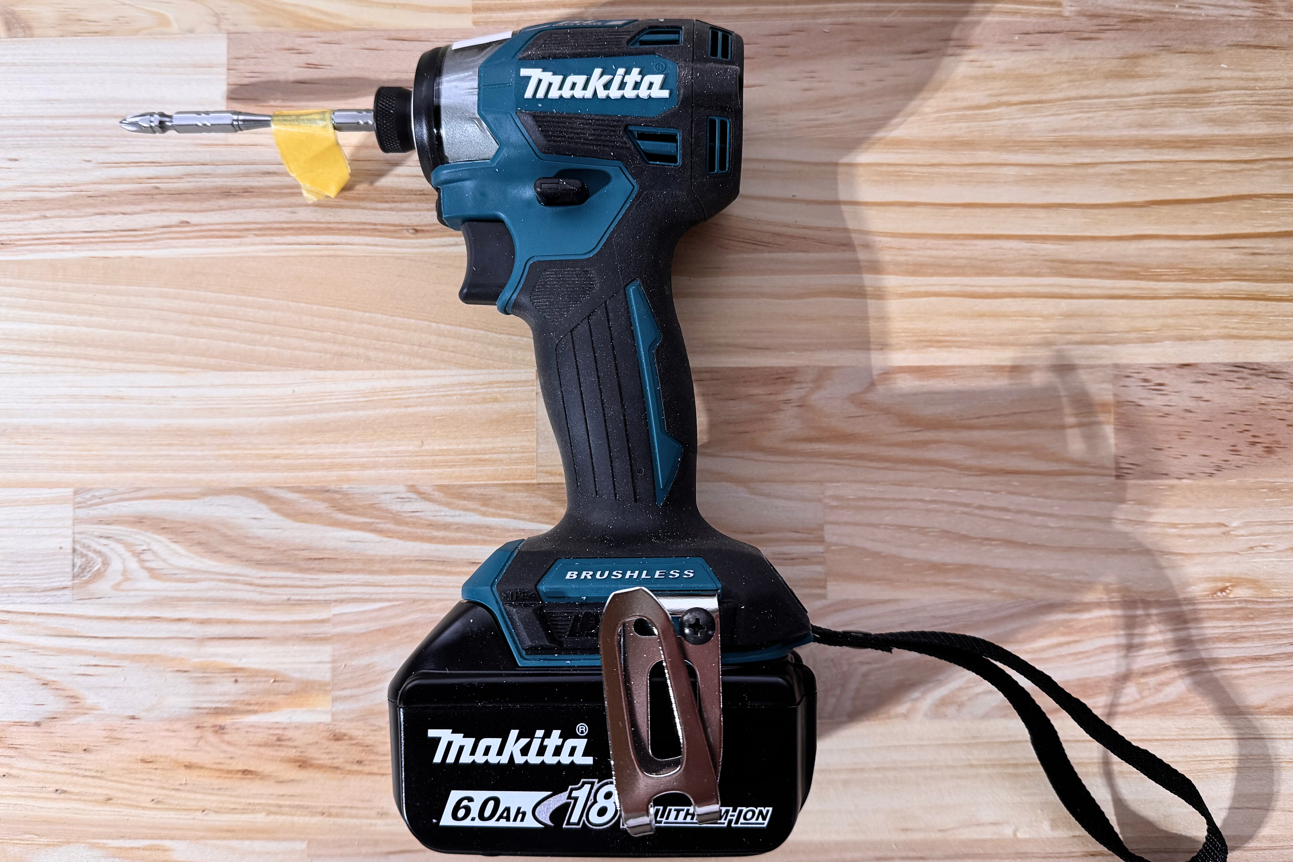 インパクトドライバー