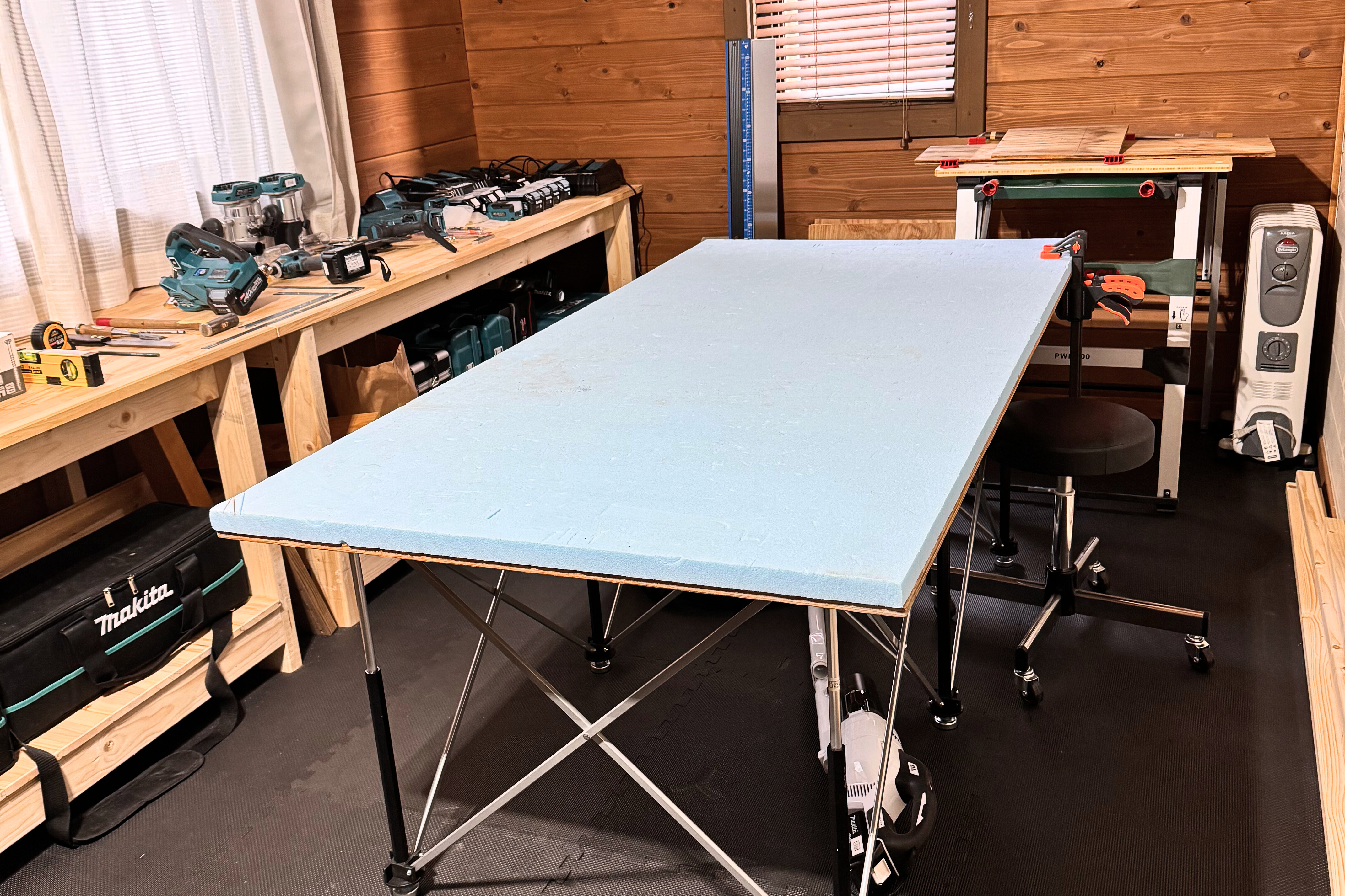 Silentlife アトリエの作業場全体